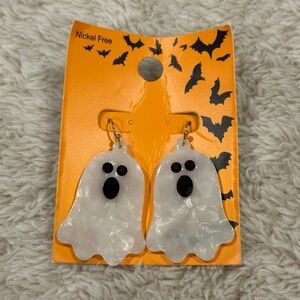 NWT halloween ghost earrings